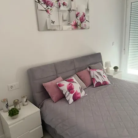 Appartement Gran Canet Nowy Blisko Morza I Gor, Basen Jacuzzi Sauna *
