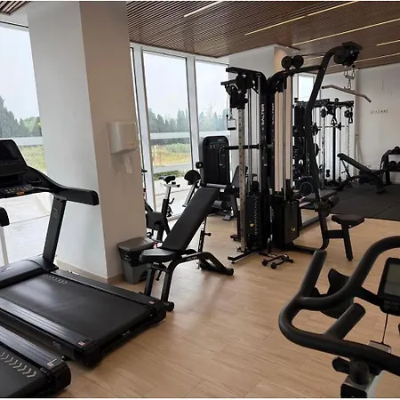 Appartement Gran Canet Nowy Blisko Morza I Gor, Basen Jacuzzi Sauna
